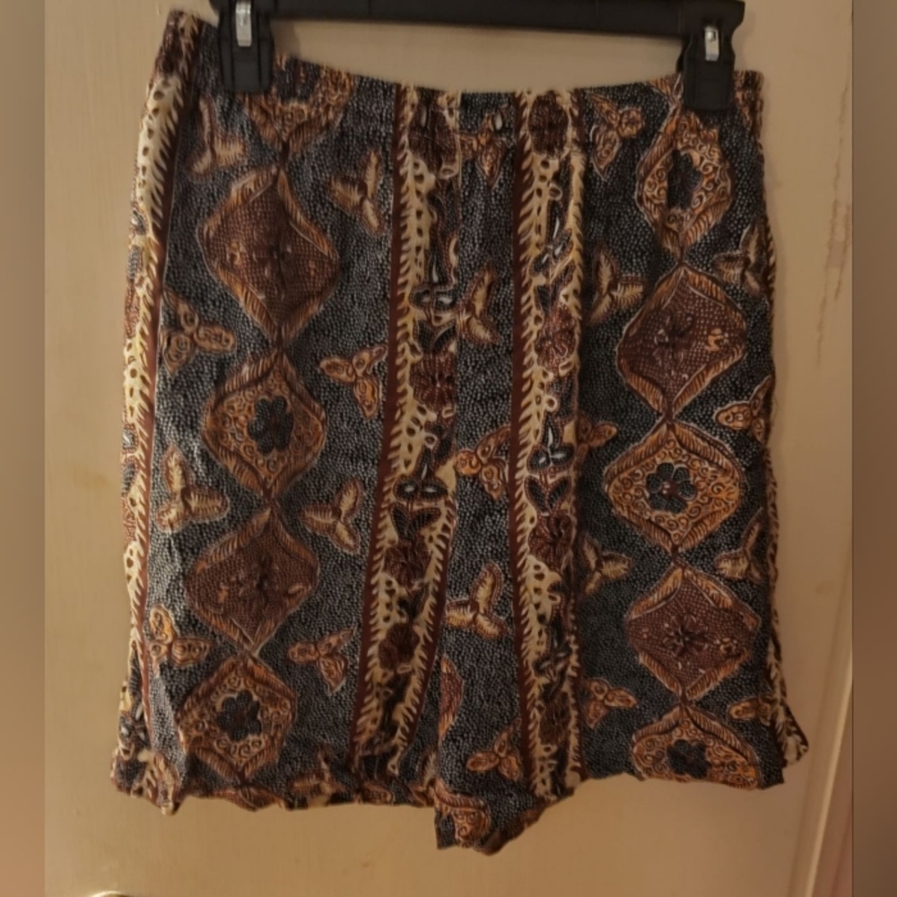 patterned shorts